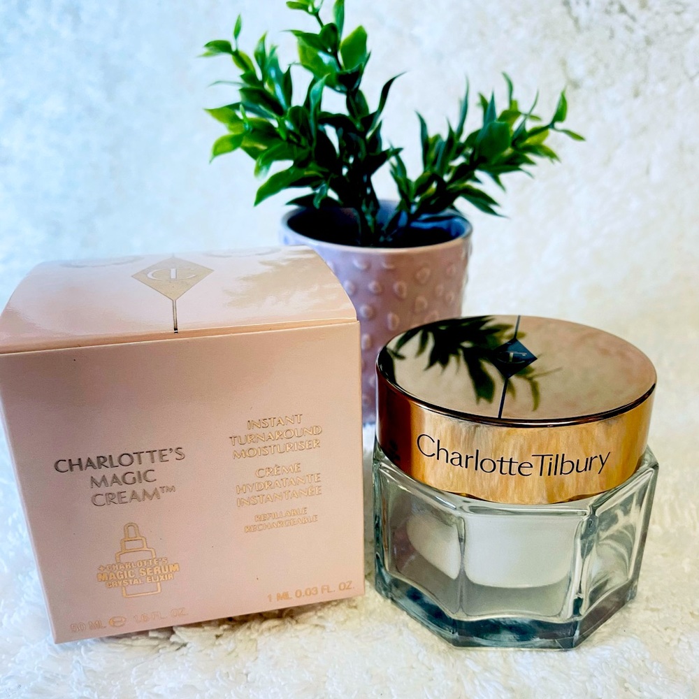 🏆 CHARLOTTE TILBURY AWARD WINNING MAGIC CREAM 🏆